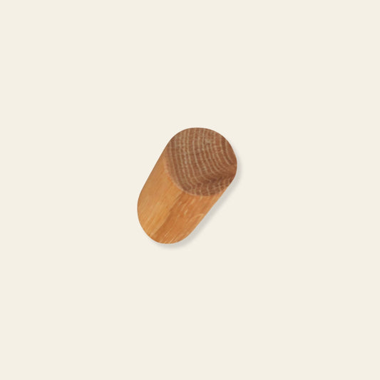 Minimal Oak Wall Hook – Scandinavian Wooden Peg