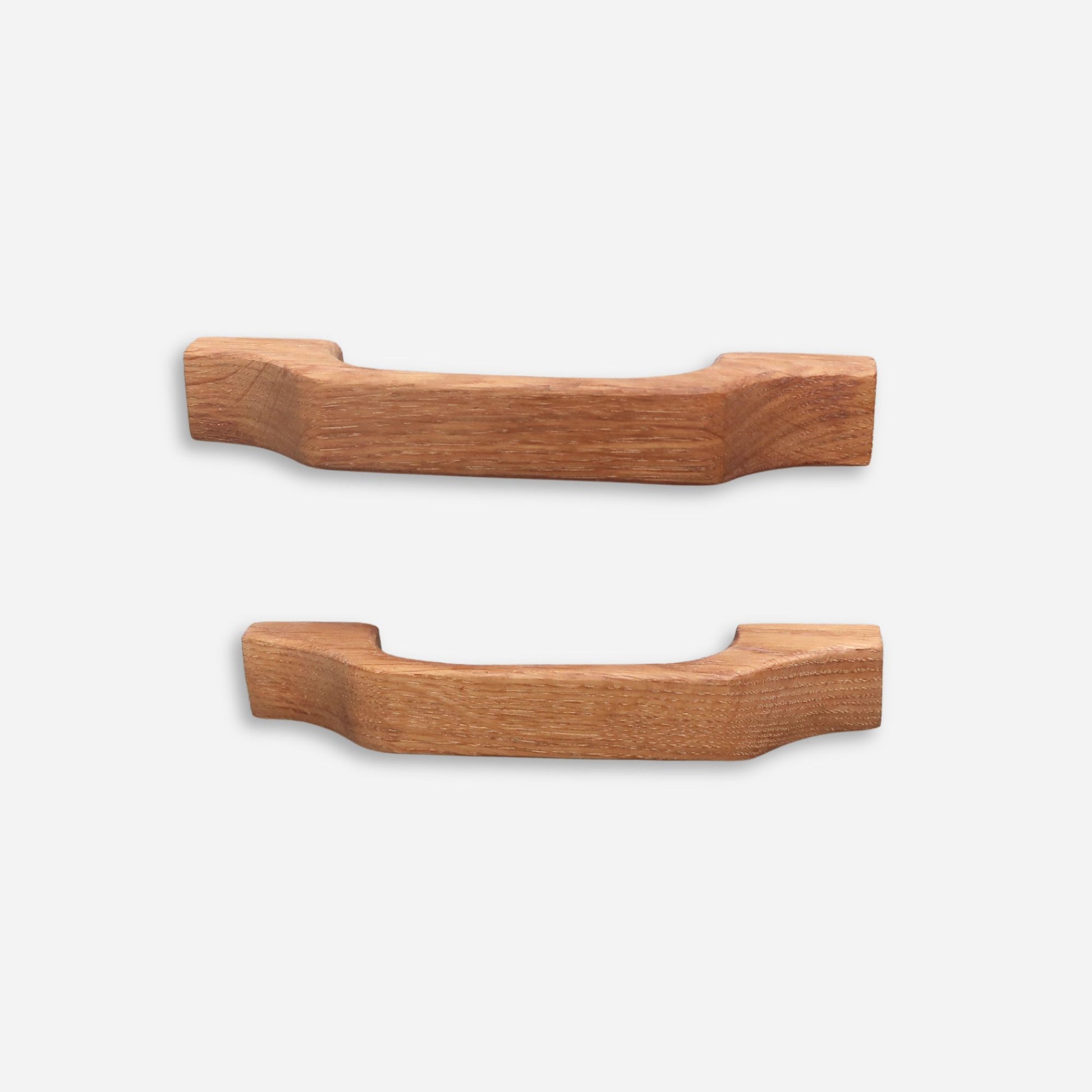 oak drawer pulls -Comfortable ergonomic grip for easy use