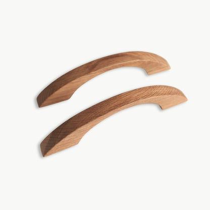 Curved oak cabinet pull – handcrafted wooden furniture handle