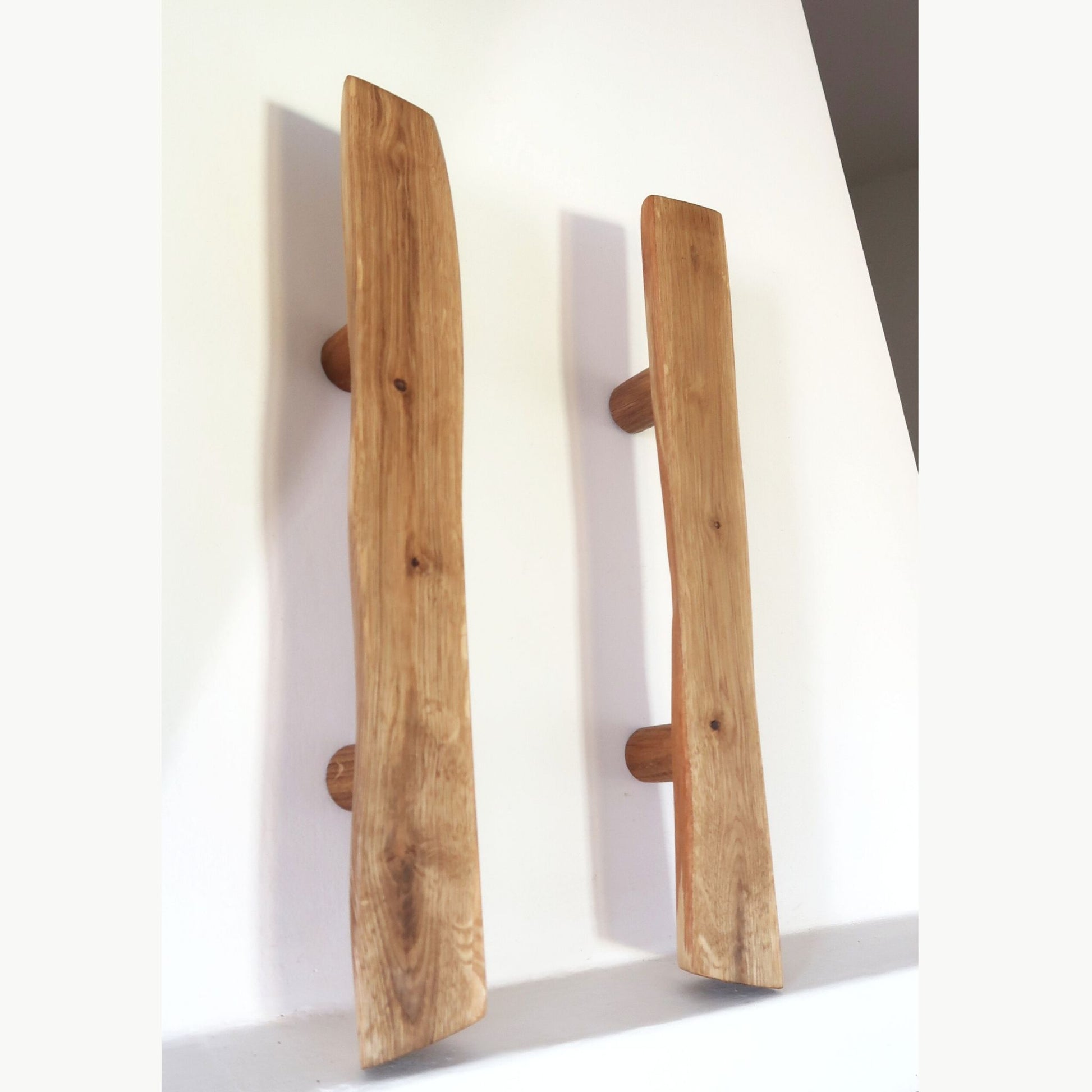 Oak wood door handle made from natural branch, handmade rustic pull for sauna and interior doors