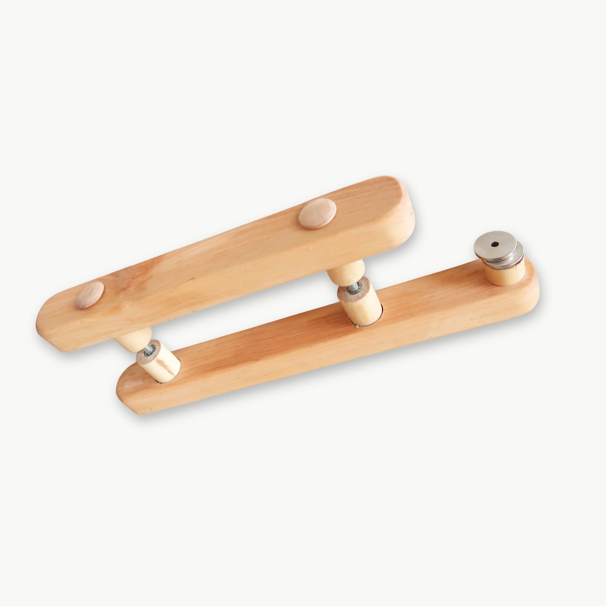 alder handles with magnetic latch for glass door