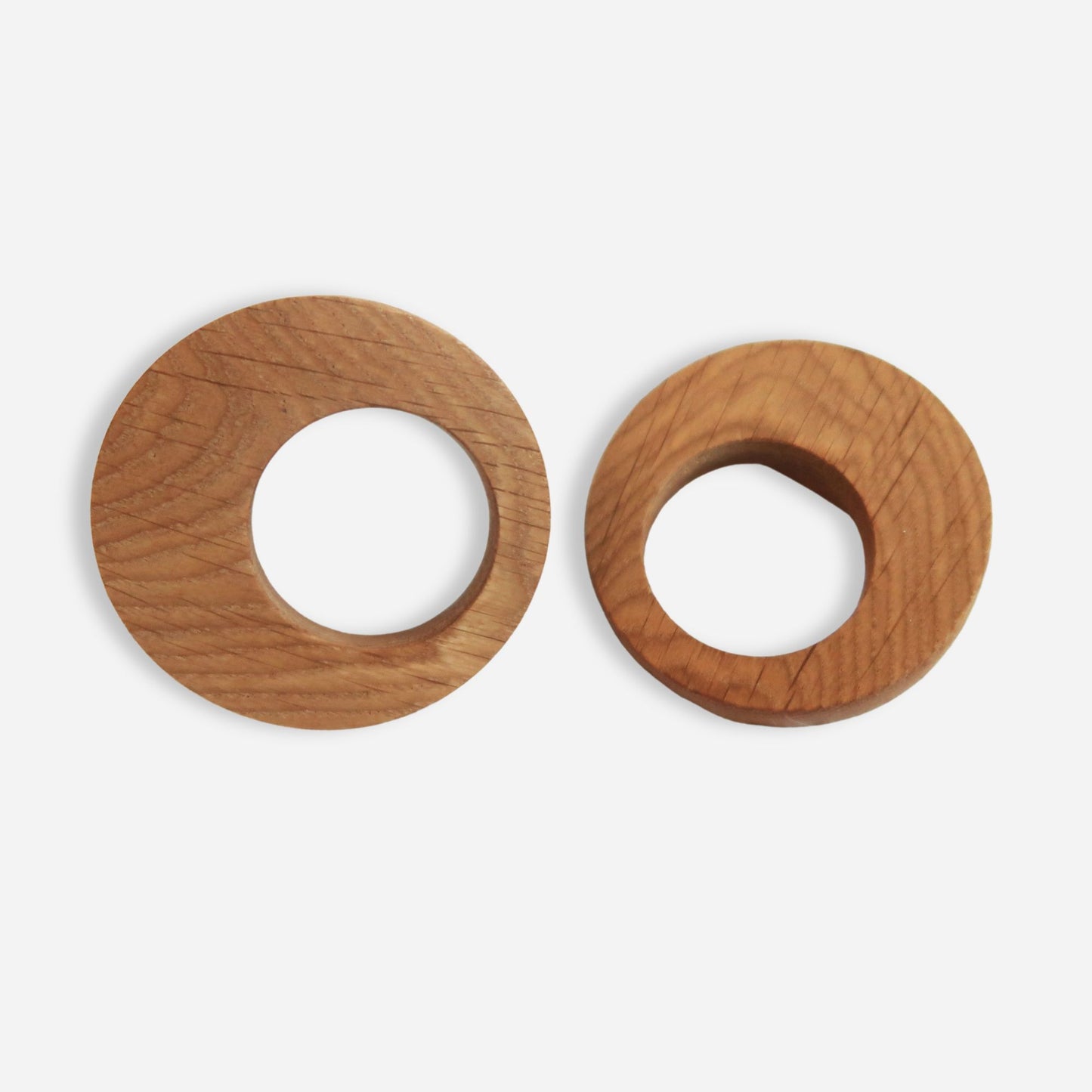 Rustic Oak Round Cabinet Knobs – Handmade Wood Handles